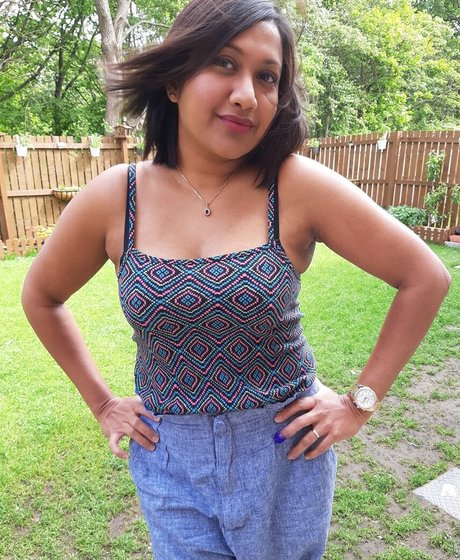 Scarlet Vixen sexy actress galleries