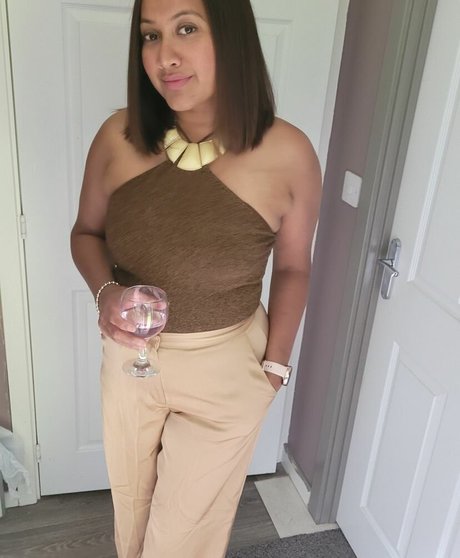 Scarlet Vixen pornographic star pics