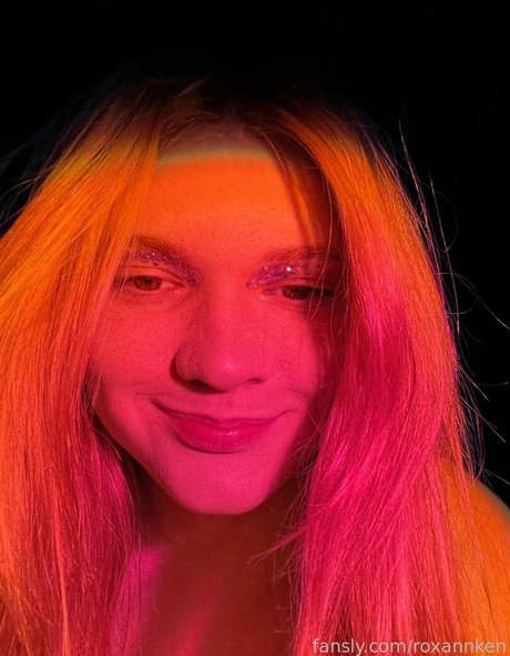 roxannken star pornographic picture