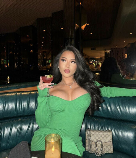 Thailiian star top pictures