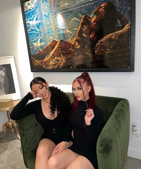 Thailiian model pretty photos