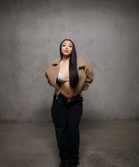 Thailiian free pornstar img