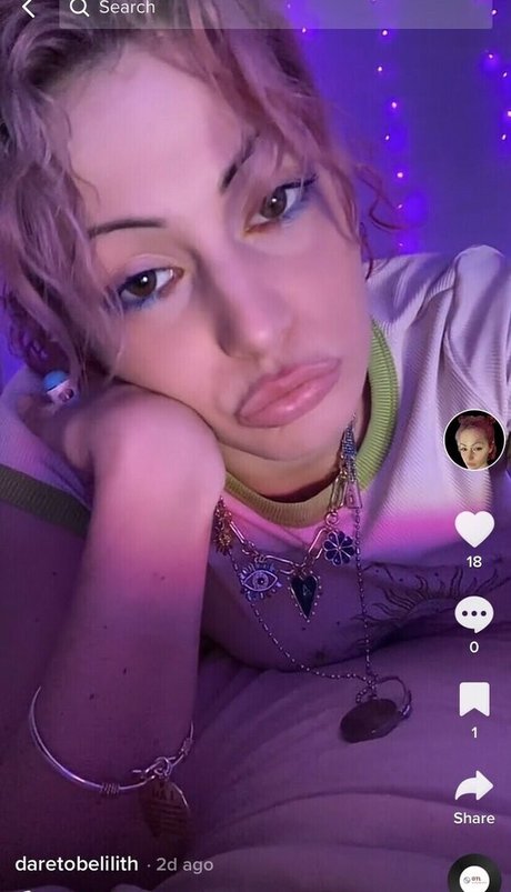 daretobelilith beautiful star img