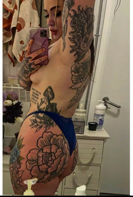 metalbubsxo pornstar sexy pics