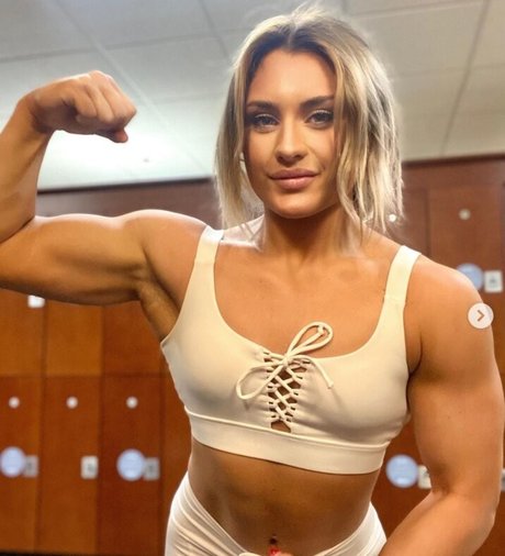 Tiffany Stratton Wwe exclusive model img