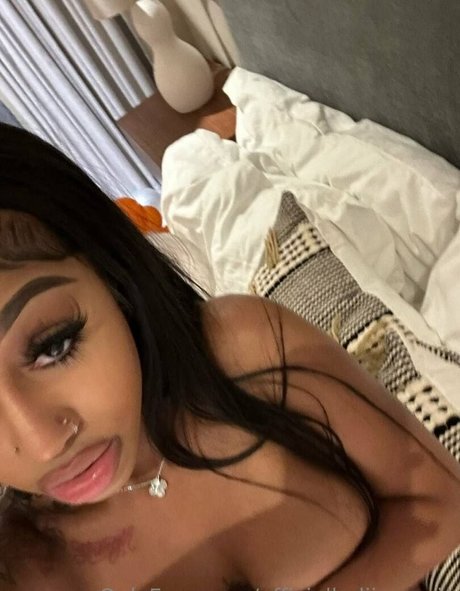 OfficialLadiiScorpio star best photos