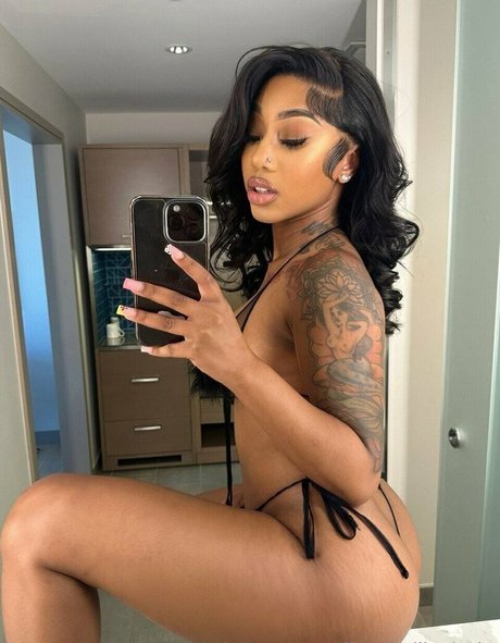 OfficialLadiiScorpio model art archive