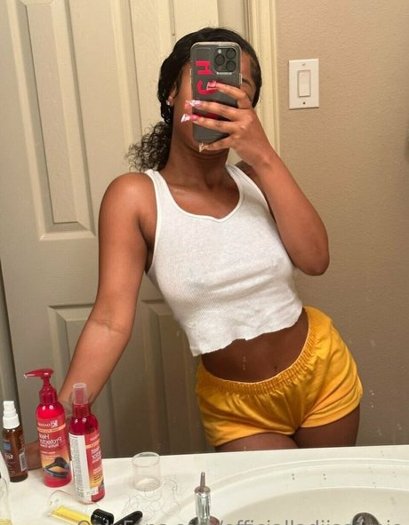 OfficialLadiiScorpio pornstar high quality archive