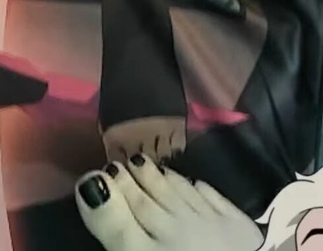 Saruei nudes actress pic