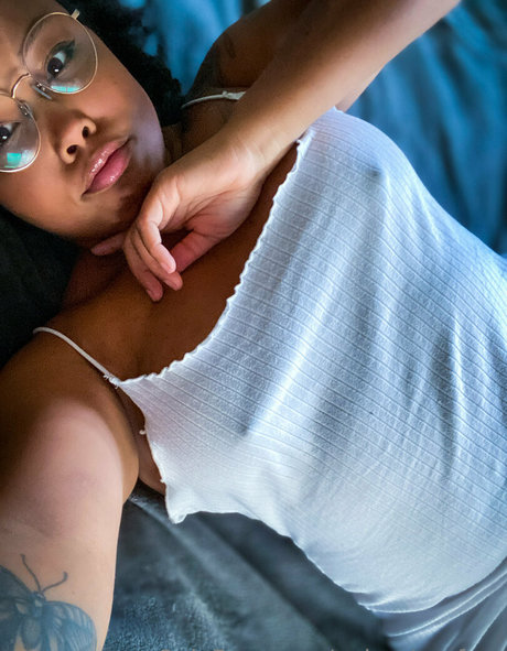 ani astra free perfect actress pics