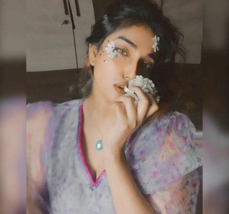 Nayoni Dutta model high quality pictures