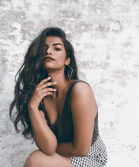 Nidhi Goel model xxx photos