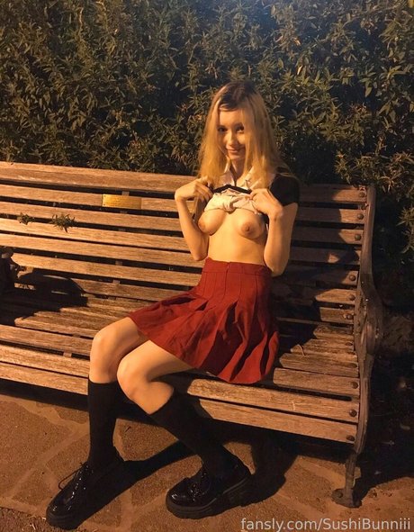 sushibunniii star sexy images