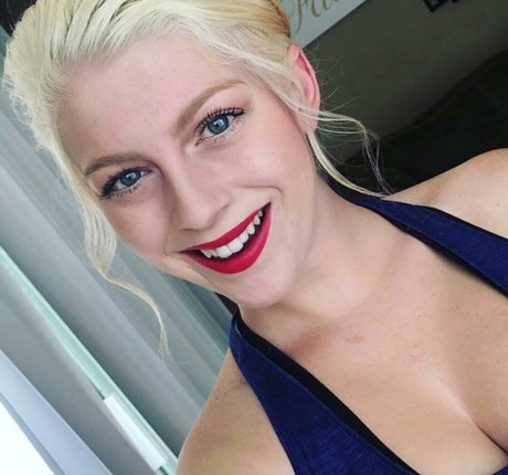 pretty pussy onlyfans beautiful xxx pictures