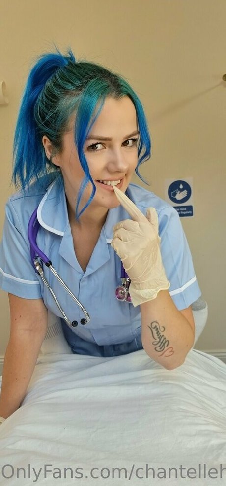 chantelleh23 star porn galleries