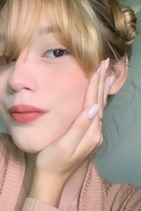 Hdceli star xxx galleries