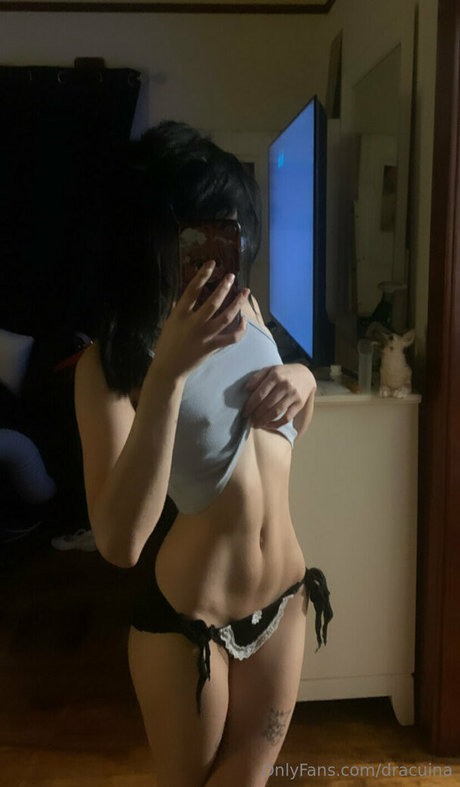 Linaboobie naked star photos