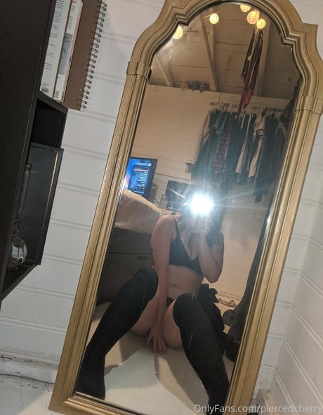 piercedcherry model exclusive image