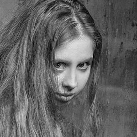 Anna Sayutina art model photos