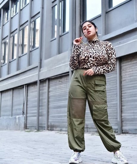 thick girls onlyfans porno archive