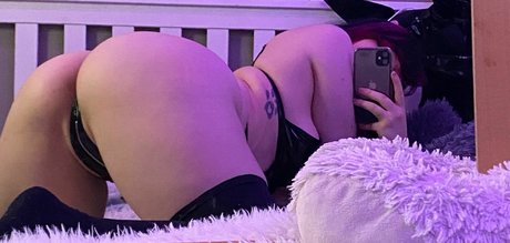 Xcrybebi nude pornstar images