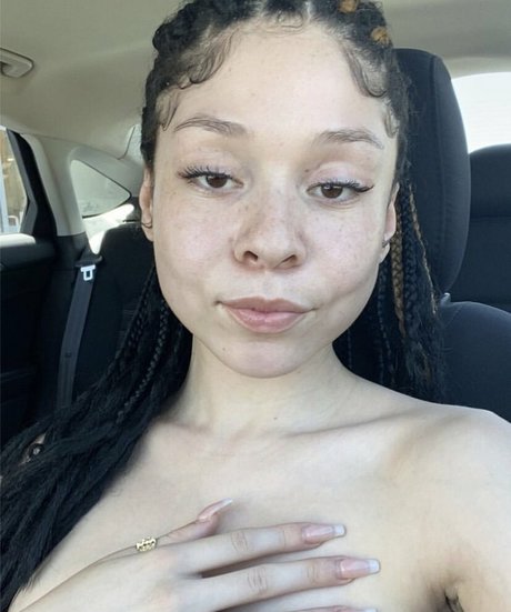 Btings exclusive pornstar pictures