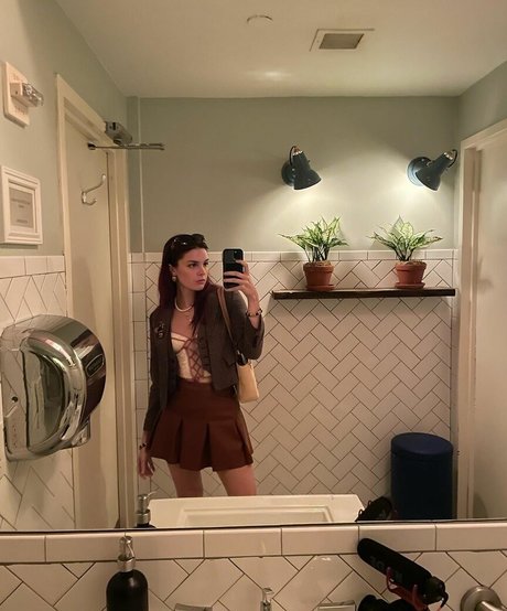 McKenzie Bell xxx pornstar picture