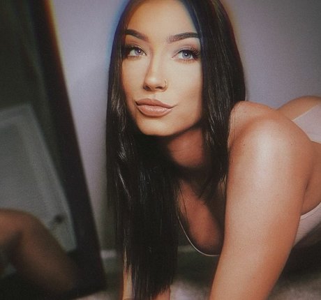 Taylor Kristine star pretty pictures