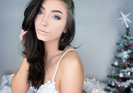 Taylor Kristine art actress image