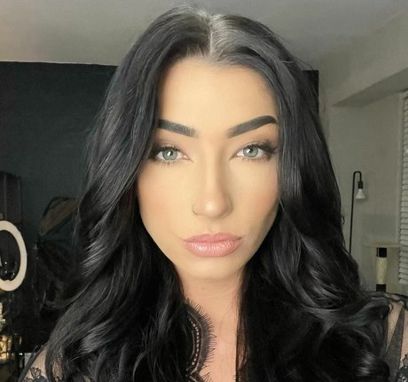 Taylor Kristine hot model photos