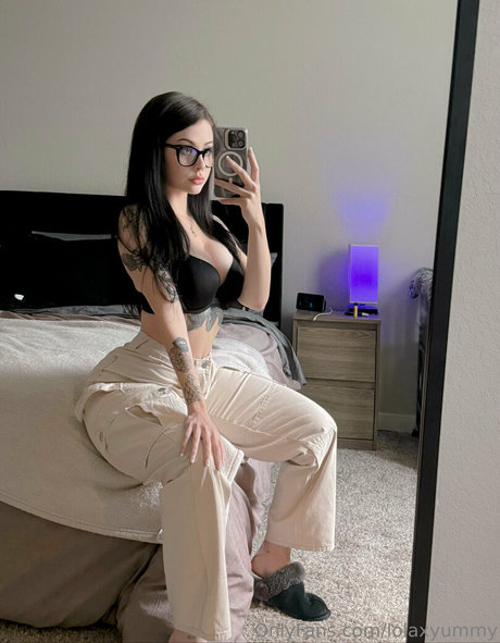 Lolaknivesxz star free photo