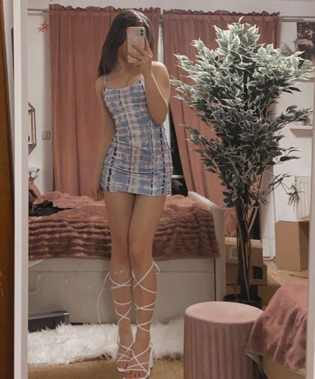 Doreengnadi model pornographic photo