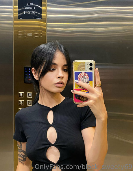 karinasweety69 art model archive