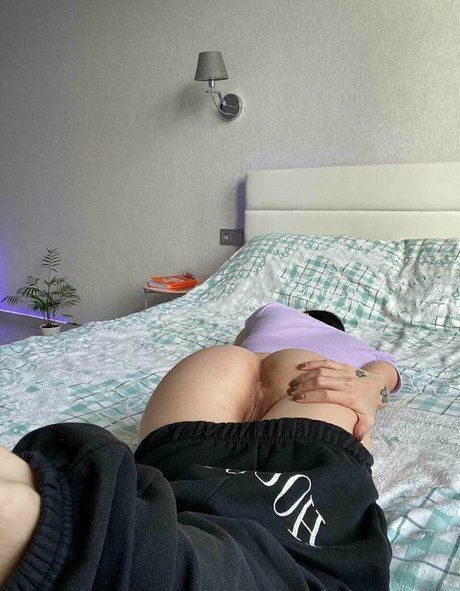 karinasweety69 model pornographic gallery