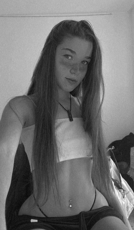 Naiara Ribelles beautiful actress img