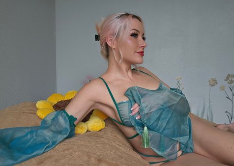 ItsLeslie hot pornstar img