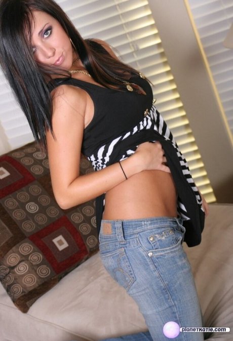 leather leggings onlyfans art naked images