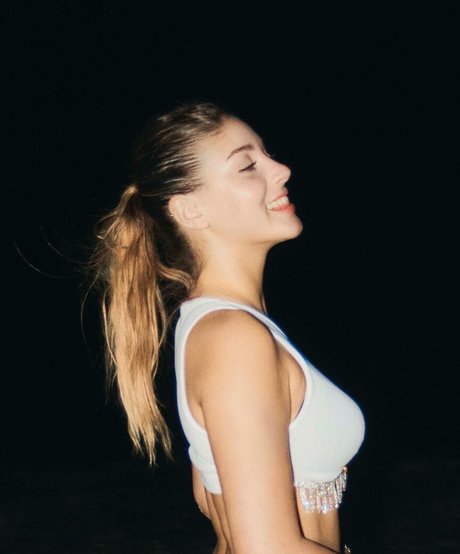 Morena Bradas perfect actress img