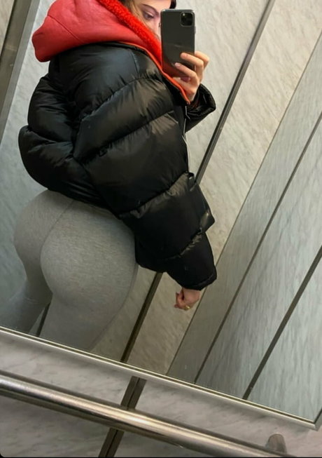 Matuszczyk pretty pornstar pic