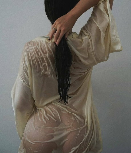 Matuszczyk beautiful model img