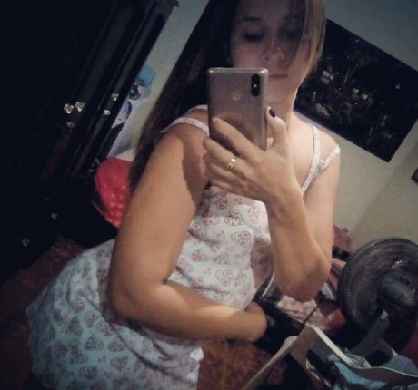 yarq22 model top photos