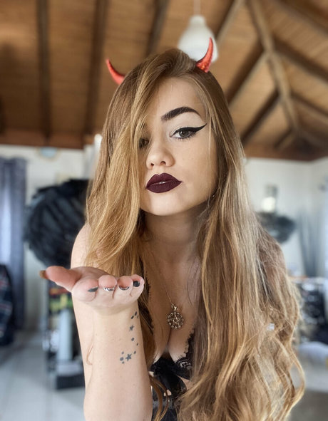 findomroxy1 model galleries