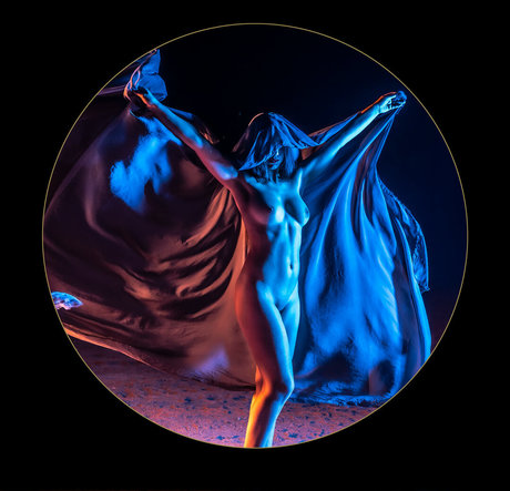 Taleia Model star sexy pics