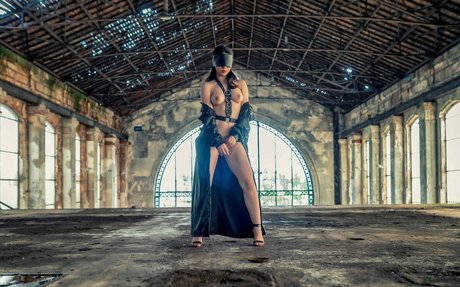 Taleia Model pretty actress image