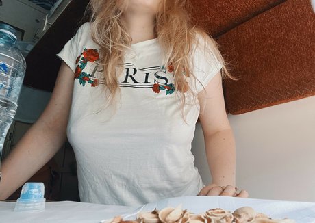 Selfika nudes model galleries