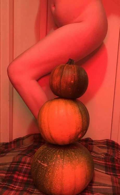 grungifungifree model nice pic