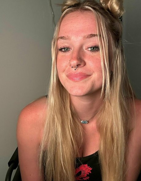 hot naked onlyfans erotic images