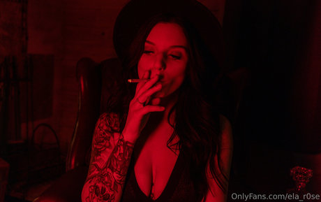 Ela Rose star adult images