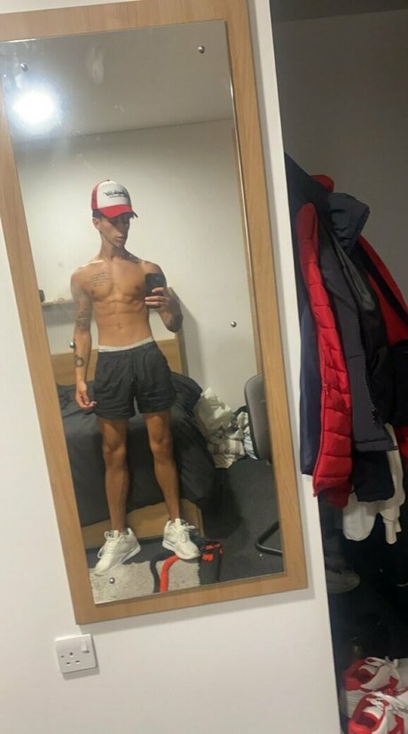 busty solo onlyfans sexy galleries