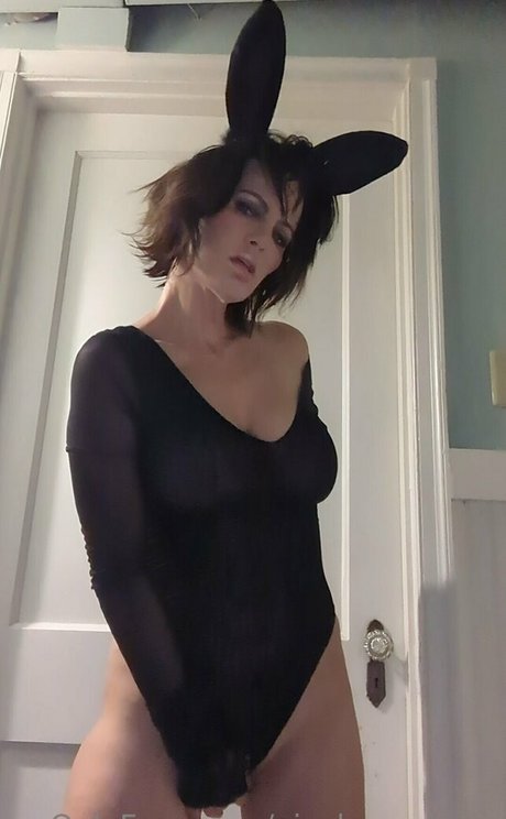 ainsley adams top actress gallery